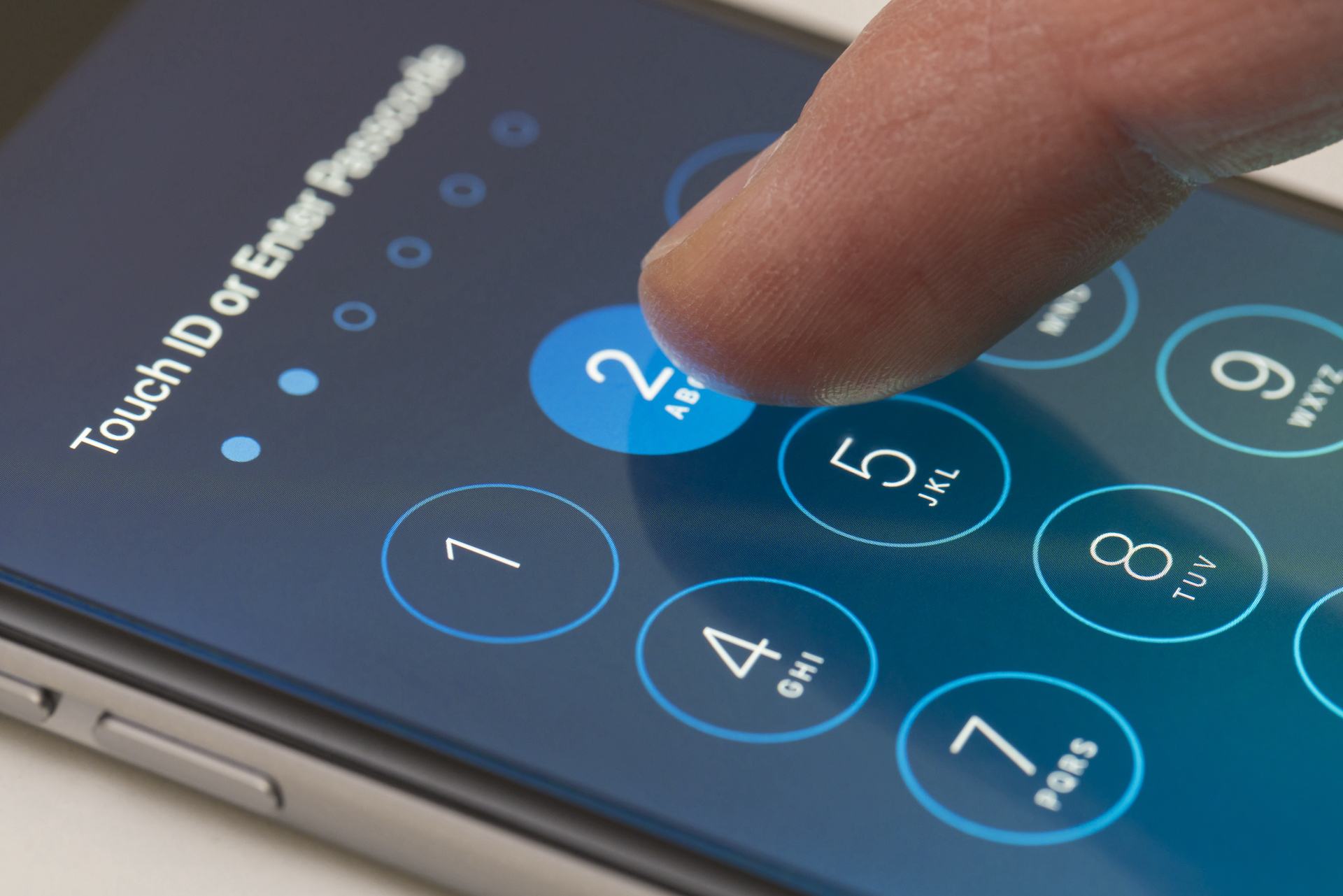 Smartphone Security 101 White Oaks Wealth Advisors